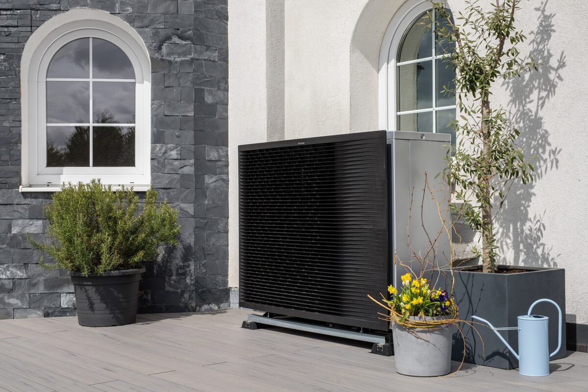 DAIKIN ALTHERMA EBLA06E3V3/6,0 KW MONOBLOK - Slika 3