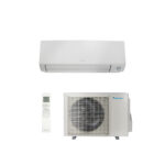 Dijete mirno spava zahvaljujući čistom zraku iz Daikin Emura klime
